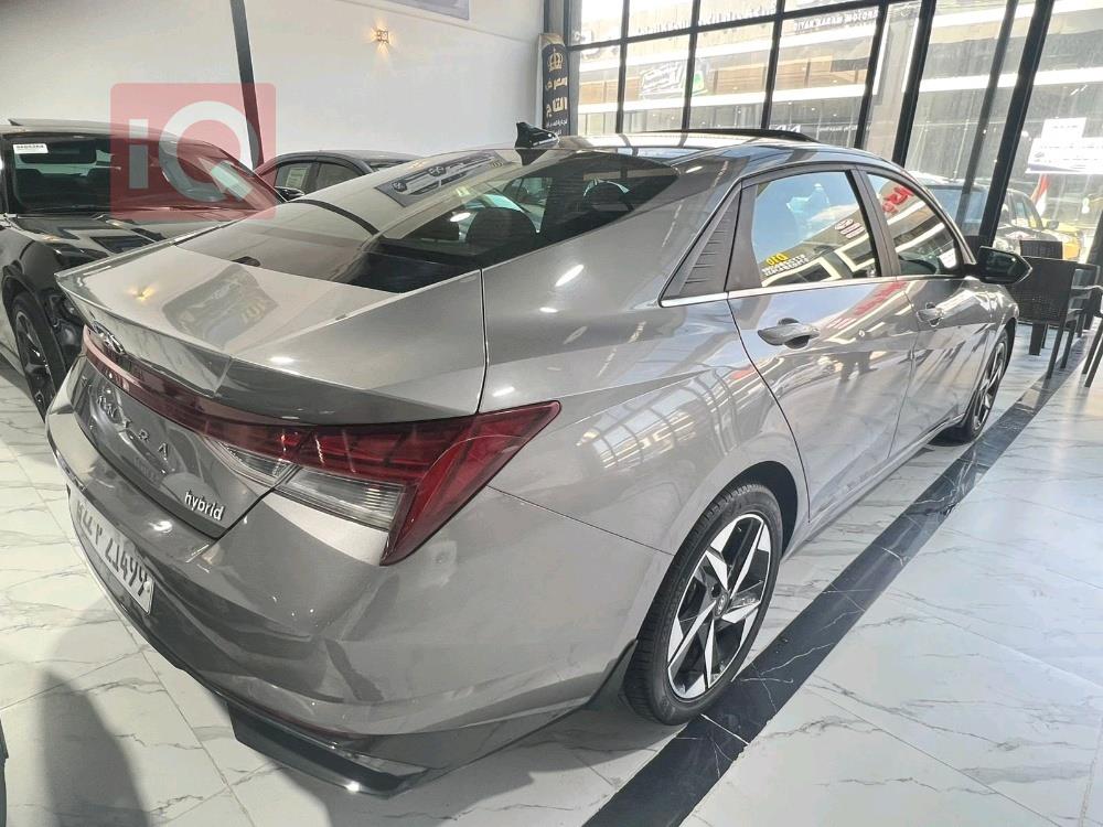 هيونداي النترا